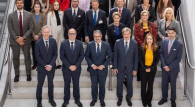 BIAC_D4SME_260413_Family_photo_cropped